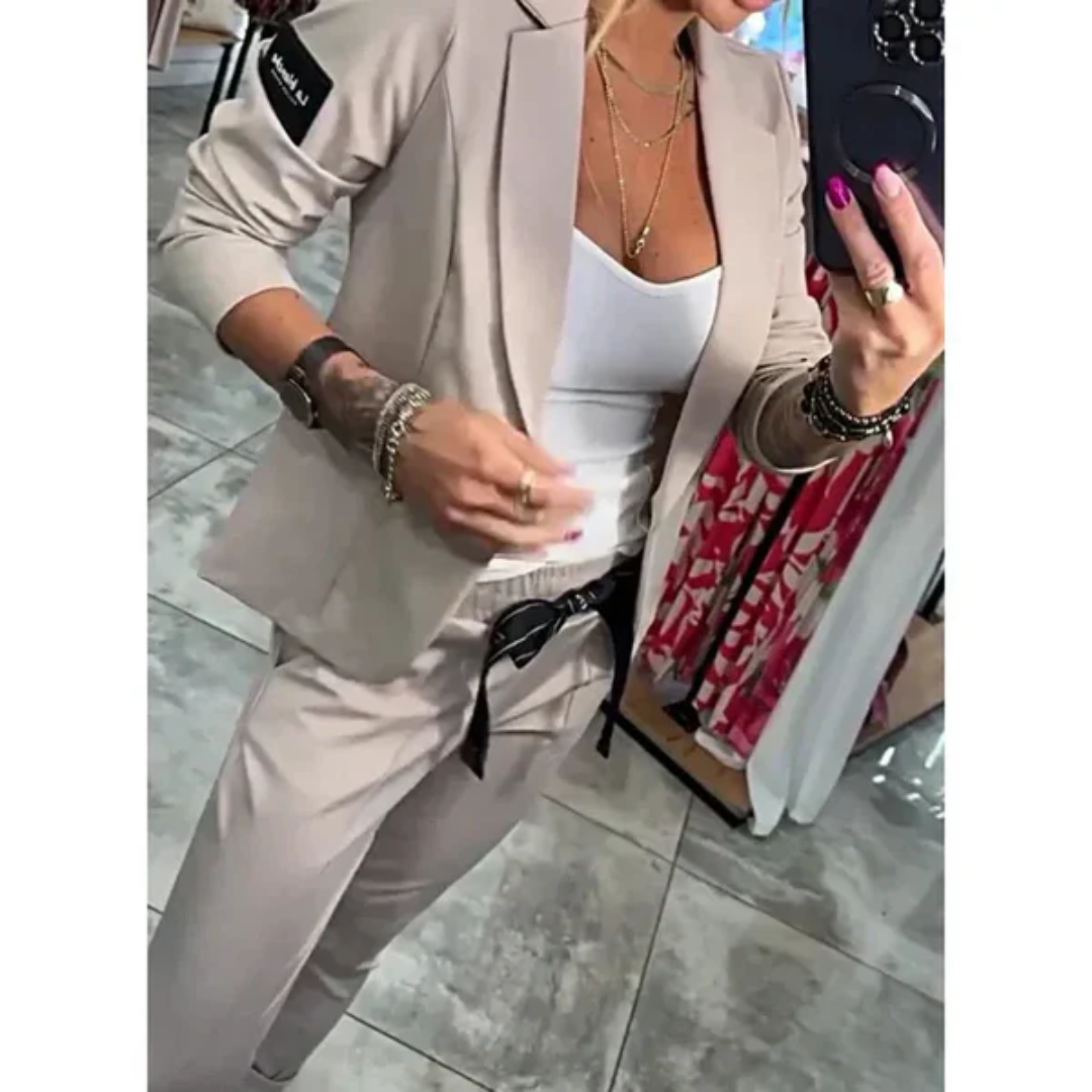 LA VENECIA | Gema™ - Conjunto a Medida con Blazer Suave y Pantalones Jogger Relajados